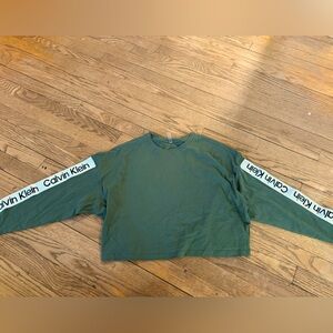 Calvin Klein Performance Olive Green Crop Top - NWT - XS (Fits Like M)